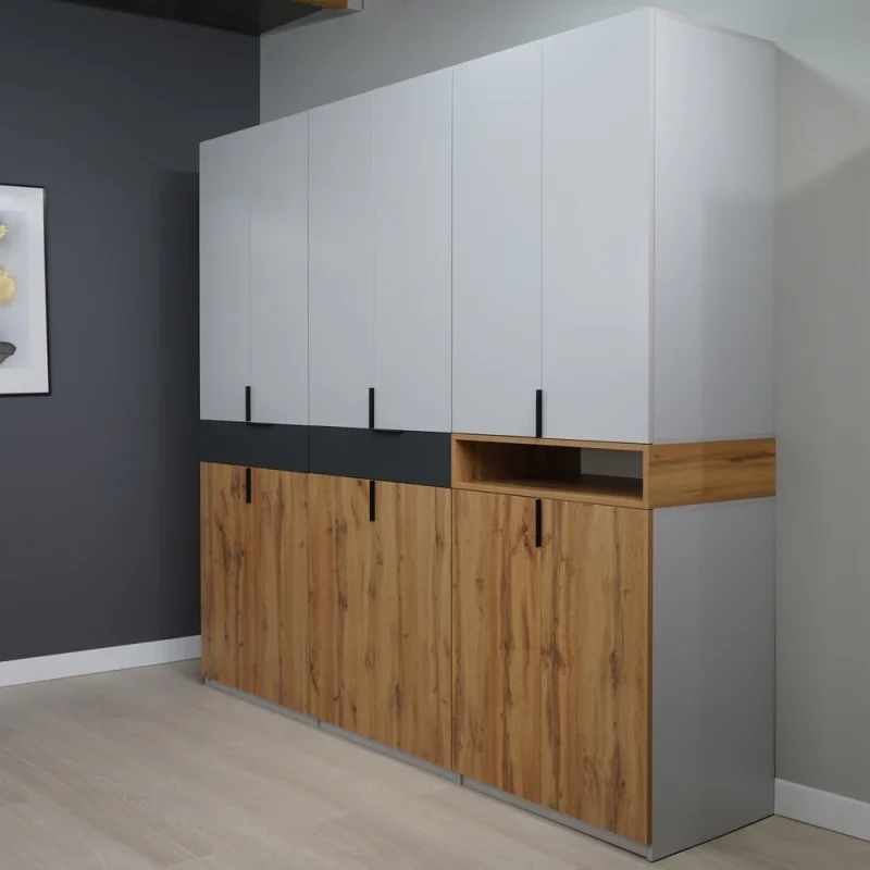 Dulap King 6r Gold Grafit Gri in camera dulap king cu 2 sertare Grafit / Stejar Gold / Gri cu rafturi si bare de haine PAL 18 mm in camera